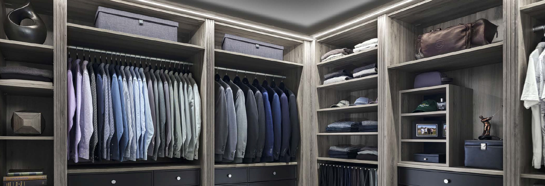 Wardrobe Closet