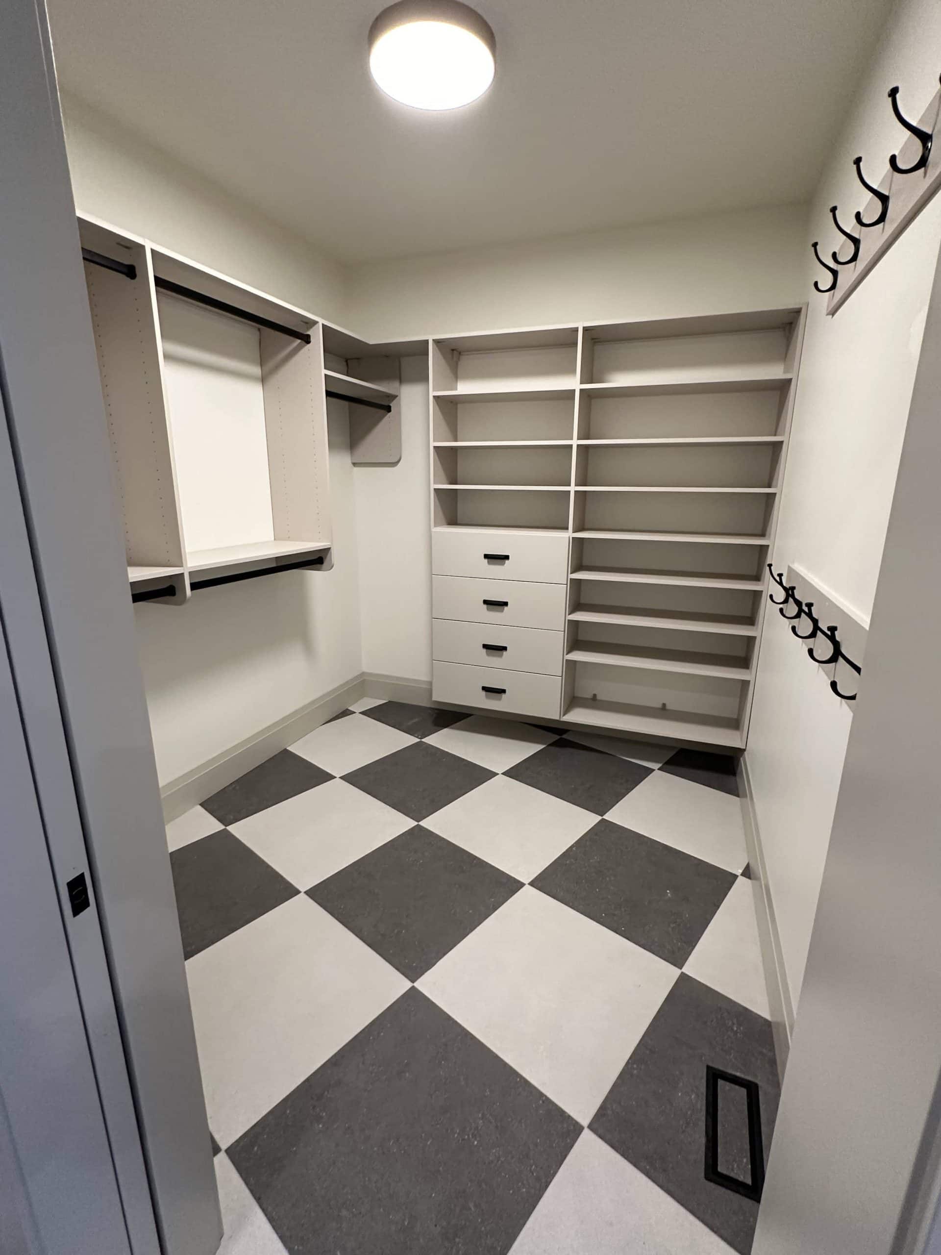Mudroom before scaled