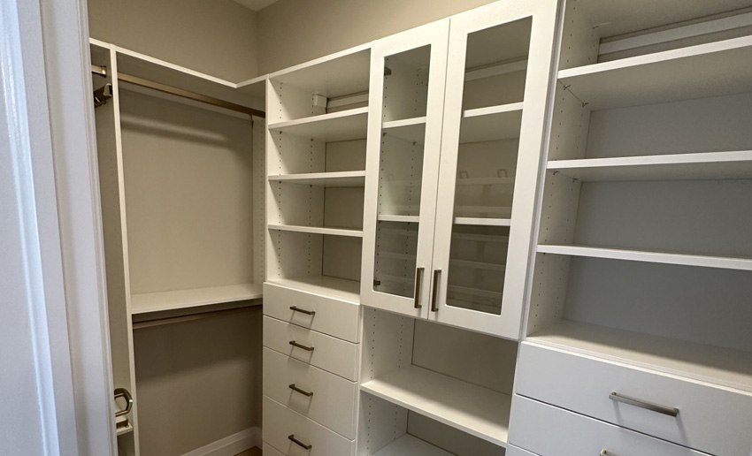 How to organize your home with functional pantry cabinets